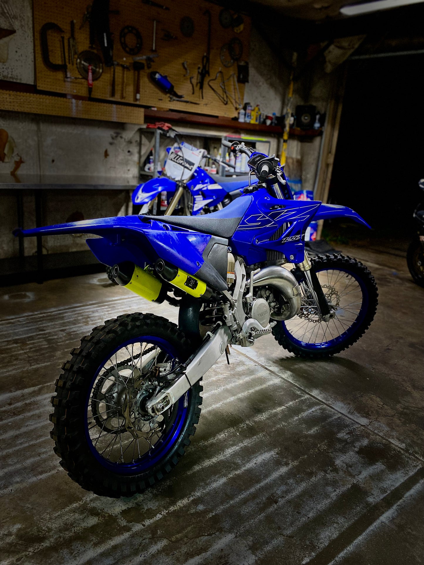 YZ125/250 Dual Pipes